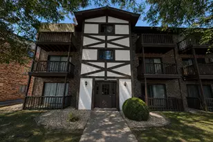 11804 S Komensky Ave, Alsip, IL 60803 - Photo 1