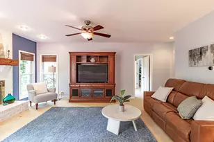 5544 Oak Grove Dr, Long Grove, IL 60047 - Photo 10