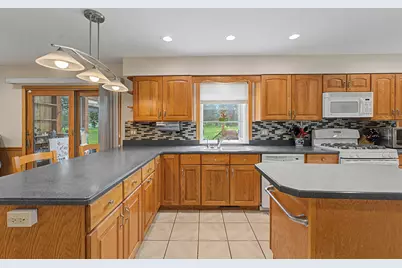 7414 Meadow Lane, Cary, IL 60013 - Photo 18