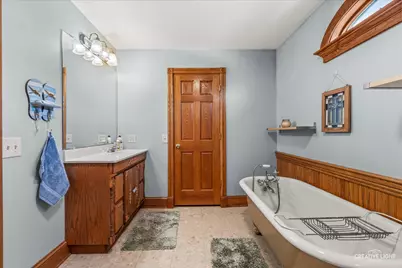 1925 Suzy Street, Lake Holiday, IL 60548 - Photo 14