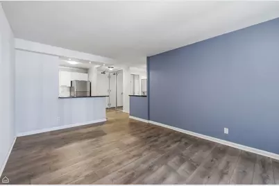 400 E Randolph Street #1812, Chicago, IL 60601 - Photo 4