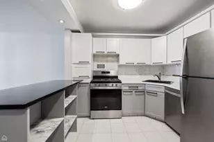 400 E Randolph St, Chicago, IL 60601 - Photo 6
