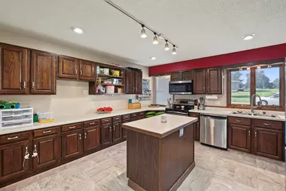 919 3rd Avenue, Fulton, IL 61252 - Photo 8
