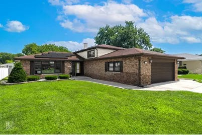17157 Langley Avenue, South Holland, IL 60473 - Photo 1