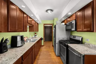 17157 Langley Ave, South Holland, IL 60473 - Photo 4