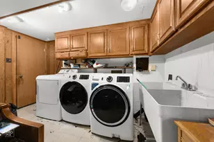 17157 Langley Ave, South Holland, IL 60473 - Photo 10