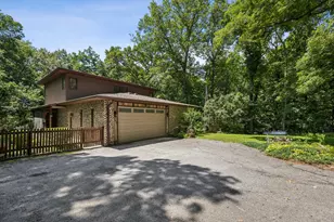 1388 265th St, Sherrard, IL 61281 - Photo 2
