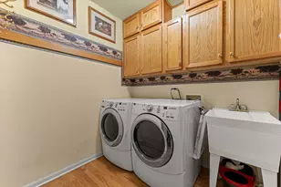 825 Braeman Ct, Libertyville, IL 60048 - Photo 28