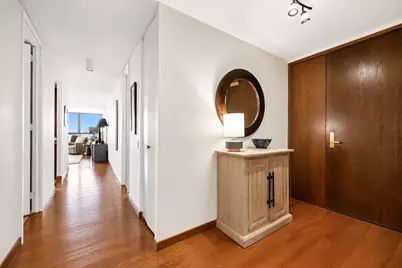 360 E Randolph Street #901, Chicago, IL 60601 - Photo 18