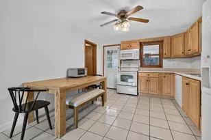 250 N Irving St, Coal City, IL 60416 - Photo 8