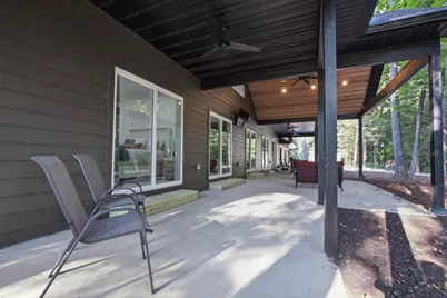 8960 E South Circle Drive, Effingham, IL 62401 - Photo 16