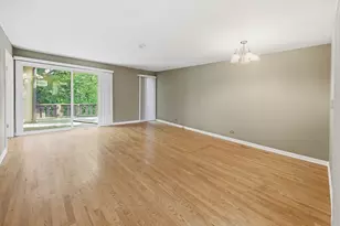 177 Cascade Dr, Indian Head Park, IL 60525 - Photo 4