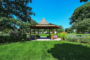 177 Cascade Dr, Indian Head Park, IL 60525 - Photo 16