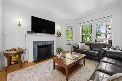 632 Sheridan Square #2, Evanston, IL 60202 - Photo 4