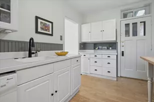 632 Sheridan Square, Evanston, IL 60202 - Photo 8