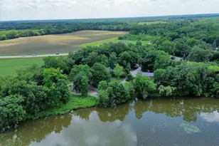 707 Quinn Rd, McHenry, IL 60051 - Photo 28