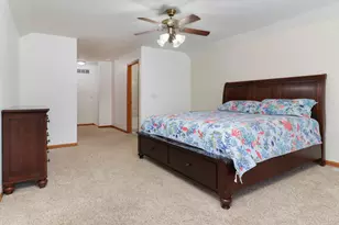 25 Spring Ridge Cir, Bloomington, IL 61704 - Photo 32
