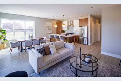 551 E 47th Street #3W, Chicago, IL 60615 - Photo 4