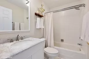1350 W Fullerton Ave, Chicago, IL 60614 - Photo 18