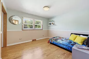 705 Ruskin Dr, Elk Grove Village, IL 60007 - Photo 22