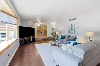 705 Ruskin Drive, Elk Grove Village, IL 60007 - Photo 6