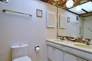 2307 E Sherwood Rd, Arlington Heights, IL 60004 - Photo 34