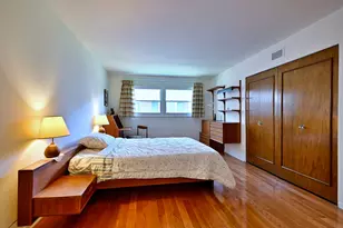 2307 E Sherwood Rd, Arlington Heights, IL 60004 - Photo 24