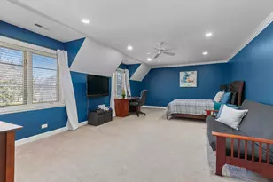 13 Kensington Dr, North Barrington, IL 60010 - Photo 32