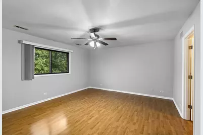 720 Sundown Road #F, South Elgin, IL 60177 - Photo 12