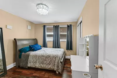 287 Bensley Avenue, Calumet City, IL 60409 - Photo 8