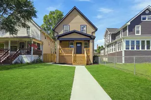 638 N Lotus Ave, Chicago, IL 60644 - Photo 2