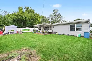 1111 Winthrop Ave, Joliet, IL 60435 - Photo 24