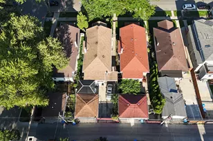 4952 N Central Park Ave, Chicago, IL 60625 - Photo 30