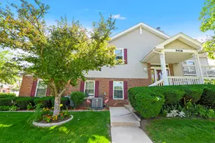 9418 Albany Ct, Orland Park, IL 60467 - Photo 2