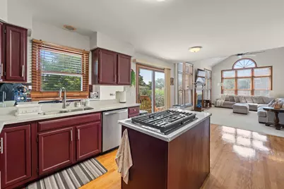 707 Republic Court, Schaumburg, IL 60193 - Photo 8