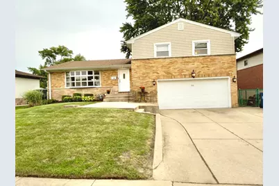 1661 Charleston Court, Melrose Park, IL 60160 - Photo 2