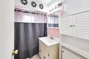 5141 N Octavia Ave, Harwood Heights, IL 60706 - Photo 12