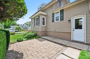 321 E Main St, Peotone, IL 60468 - Photo 24