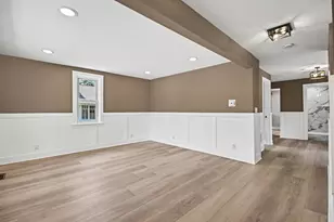321 E Main St, Peotone, IL 60468 - Photo 10