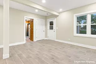 4604 Lakeshore Dr, McHenry, IL 60050 - Photo 16