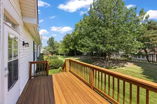 430 Woodhill Dr, Carol Stream, IL 60188 - Photo 34