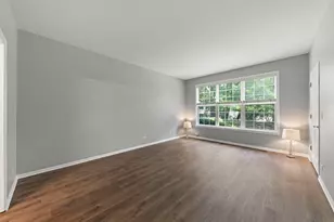 430 Woodhill Dr, Carol Stream, IL 60188 - Photo 20