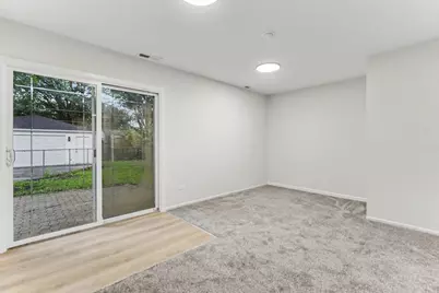 158 N Prairie Avenue, Mundelein, IL 60060 - Photo 8