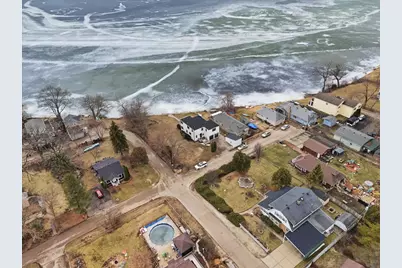 297 E Lakeview Avenue #0, Round Lake Beach, IL 60073 - Photo 60