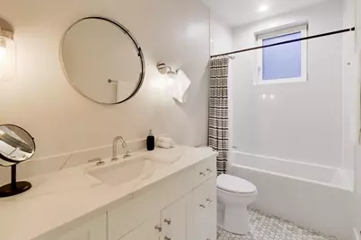 5553 N Clark Street #301, Chicago, IL 60640 - Photo 24