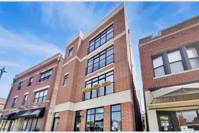 5553 N Clark Street #301, Chicago, IL 60640 - Photo 2