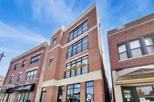 5553 N Clark St, Chicago, IL 60640 - Photo 2