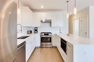 5553 N Clark St, Chicago, IL 60640 - Photo 8