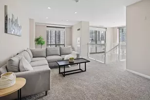 635 N Dearborn St, Chicago, IL 60654 - Photo 16