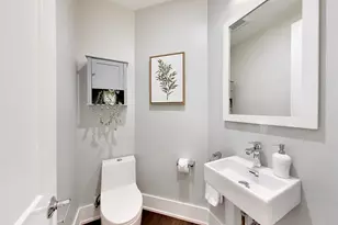 2918 N Lakewood Ave, Chicago, IL 60657 - Photo 8